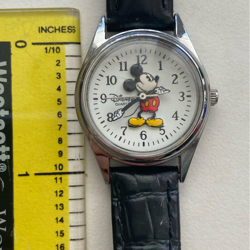 Mickey Mouse watch, great condition - Picture 7 of 7